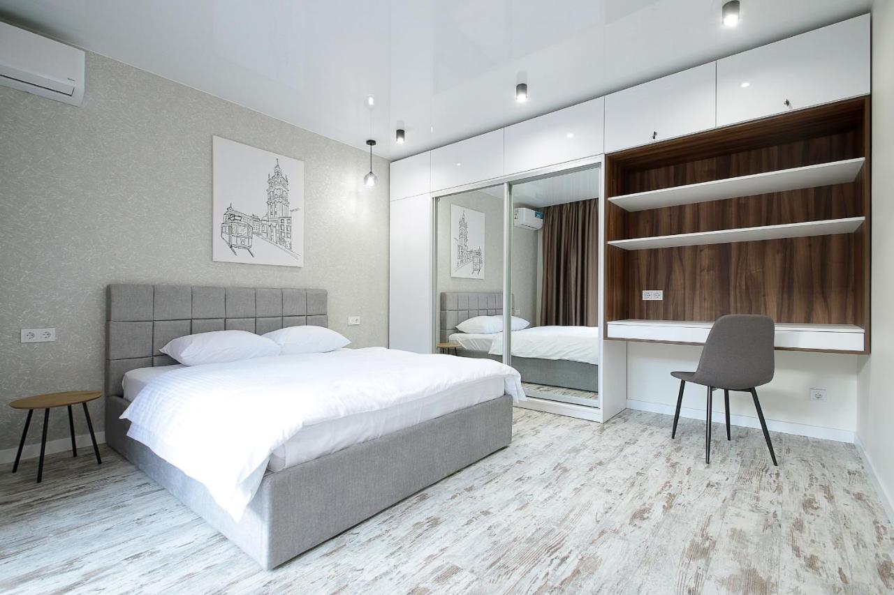 Luxury Nest Lviv Center Apartment Exterior photo