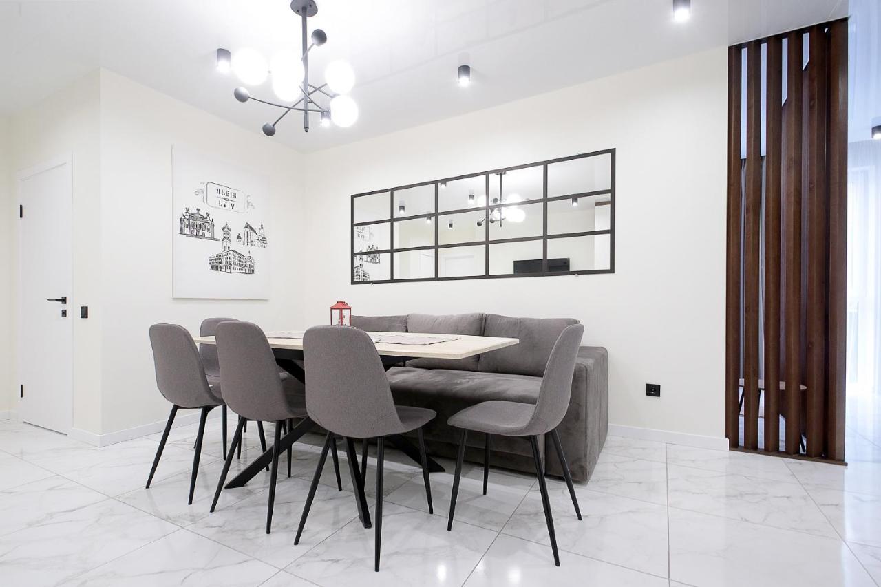 Luxury Nest Lviv Center Apartment Exterior photo