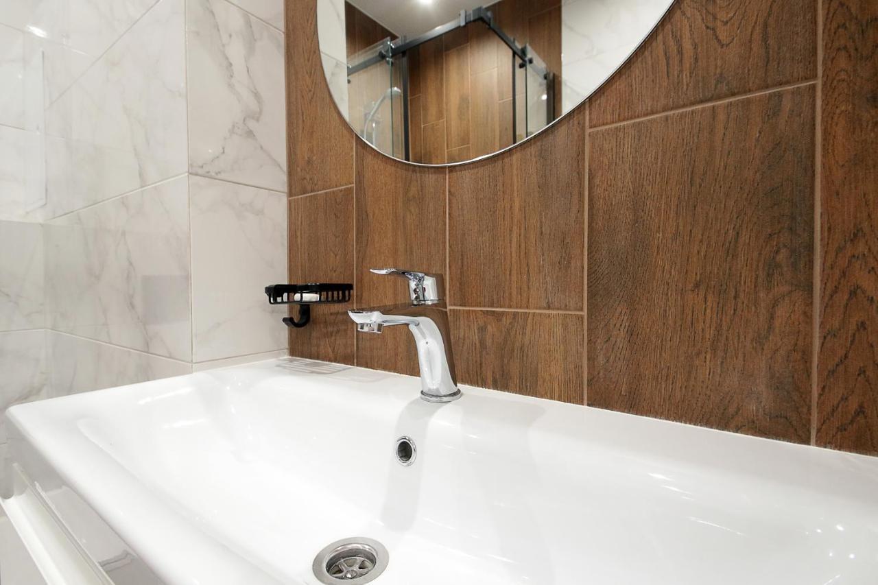 Luxury Nest Lviv Center Apartment Exterior photo