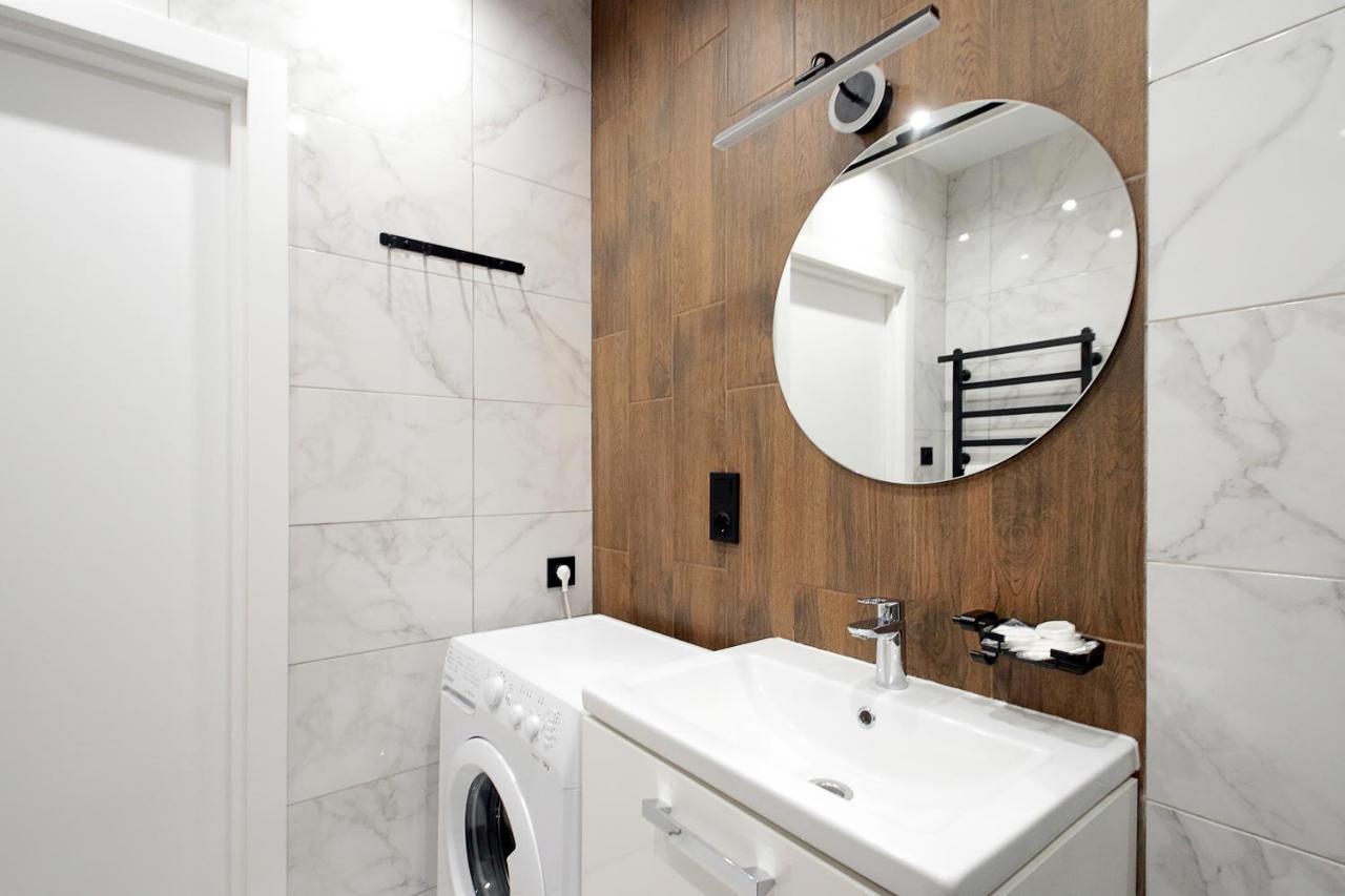 Luxury Nest Lviv Center Apartment Exterior photo